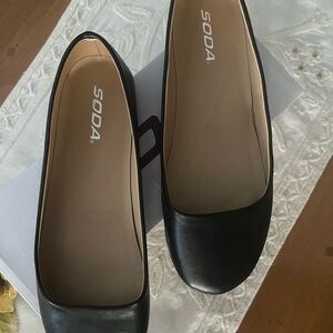 Soda Women's Classic Black Loafers